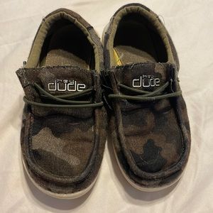 Good condition Hey Dudes in camo